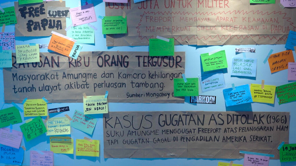Dok.: Menjadi Manusia

Papan mading di booth Whiteboard Journal.